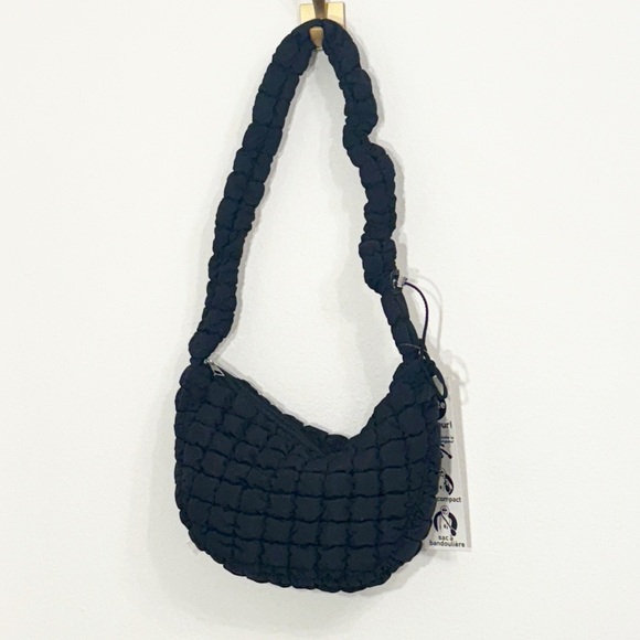 QUILTED Black Small Puffer Bag Shoulder Or Crossbody Adjustable New! - Picture 4 of 8